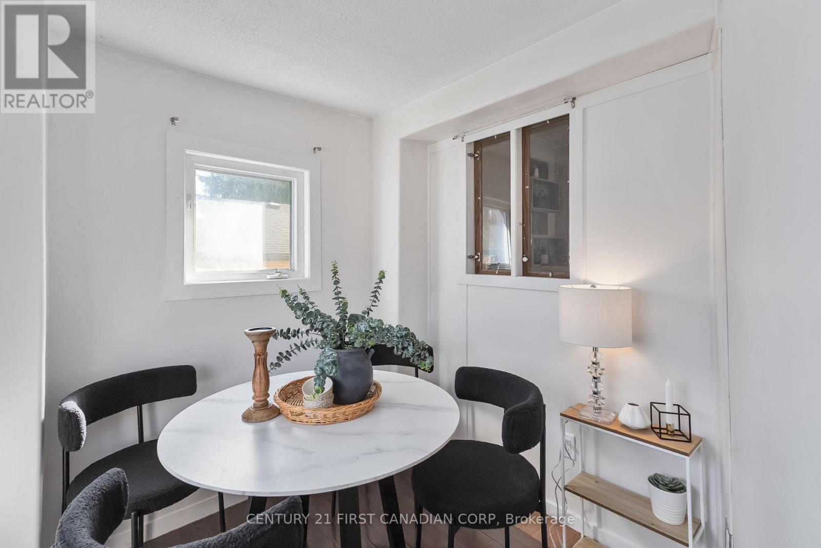 321 Edmonton Street, London East, Ontario  N5W 4X3 - Photo 7 - X12458433