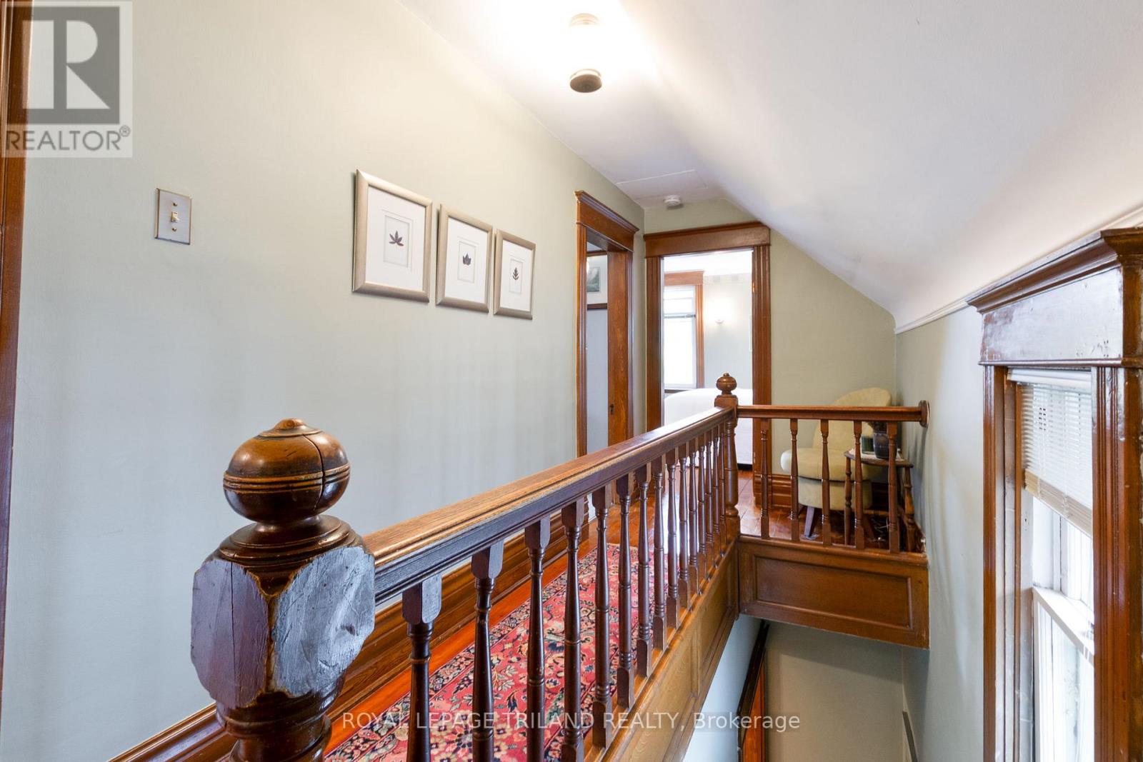 74 Byron Avenue E, London South, Ontario  N6C 1C7 - Photo 13 - X12478880