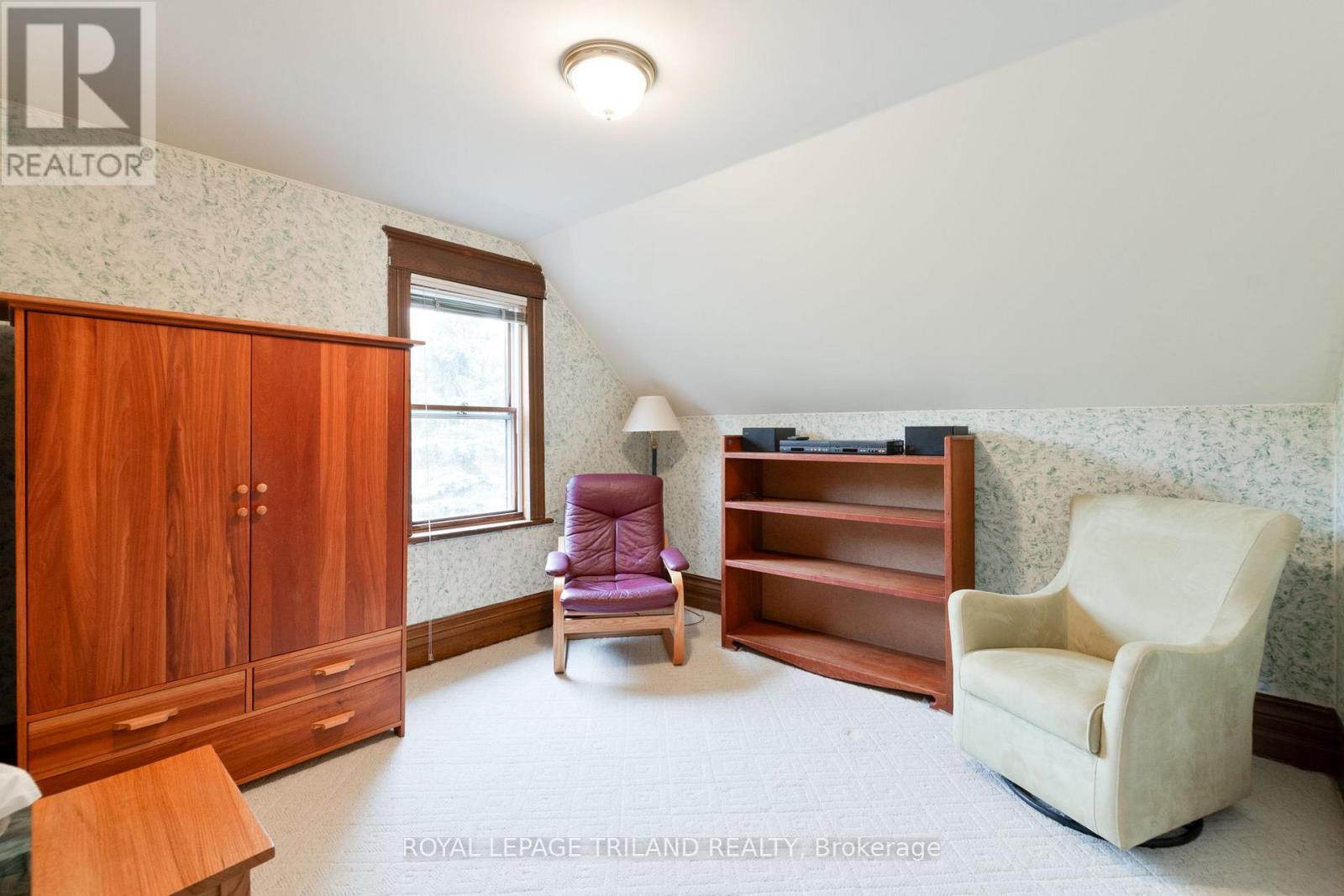 74 Byron Avenue E, London South, Ontario  N6C 1C7 - Photo 18 - X12478880