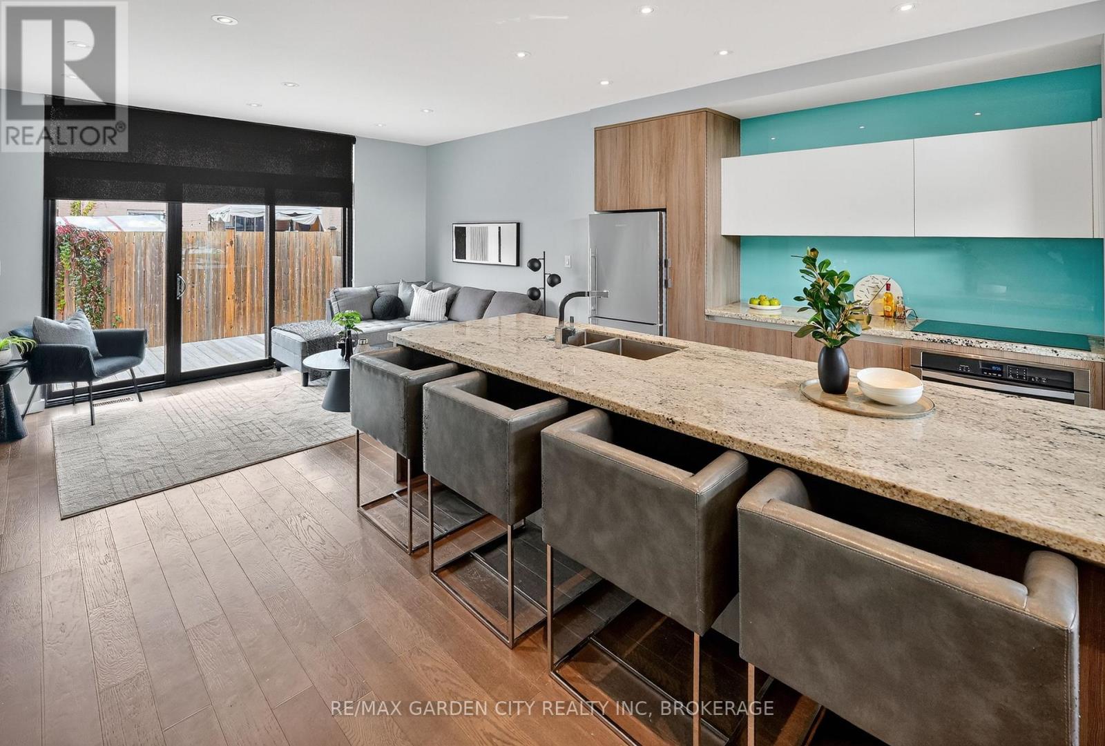 12 1/2 Beamer Court, Thorold, Ontario  L2V 0C9 - Photo 12 - X12363964