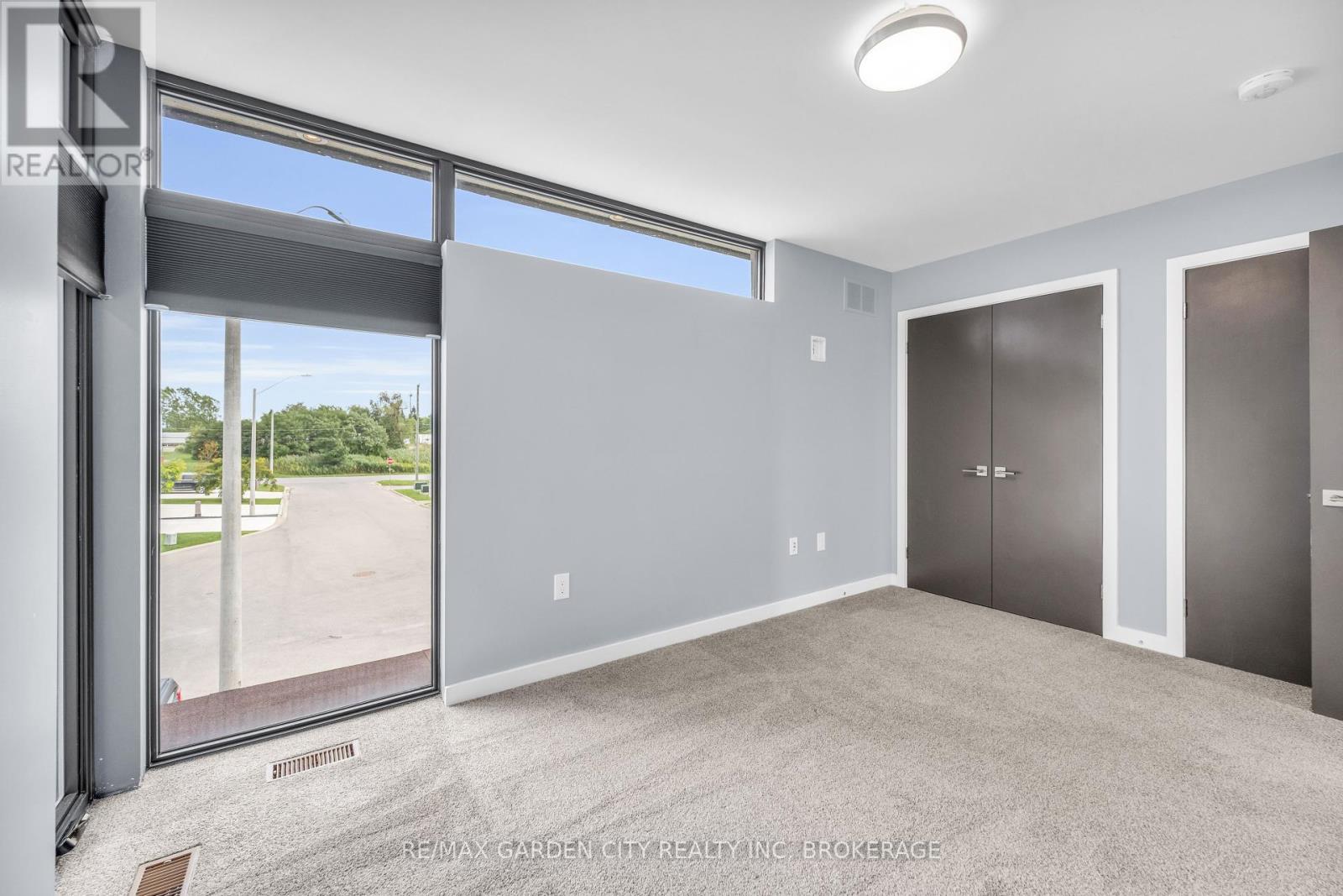 12 1/2 Beamer Court, Thorold, Ontario  L2V 0C9 - Photo 28 - X12363964