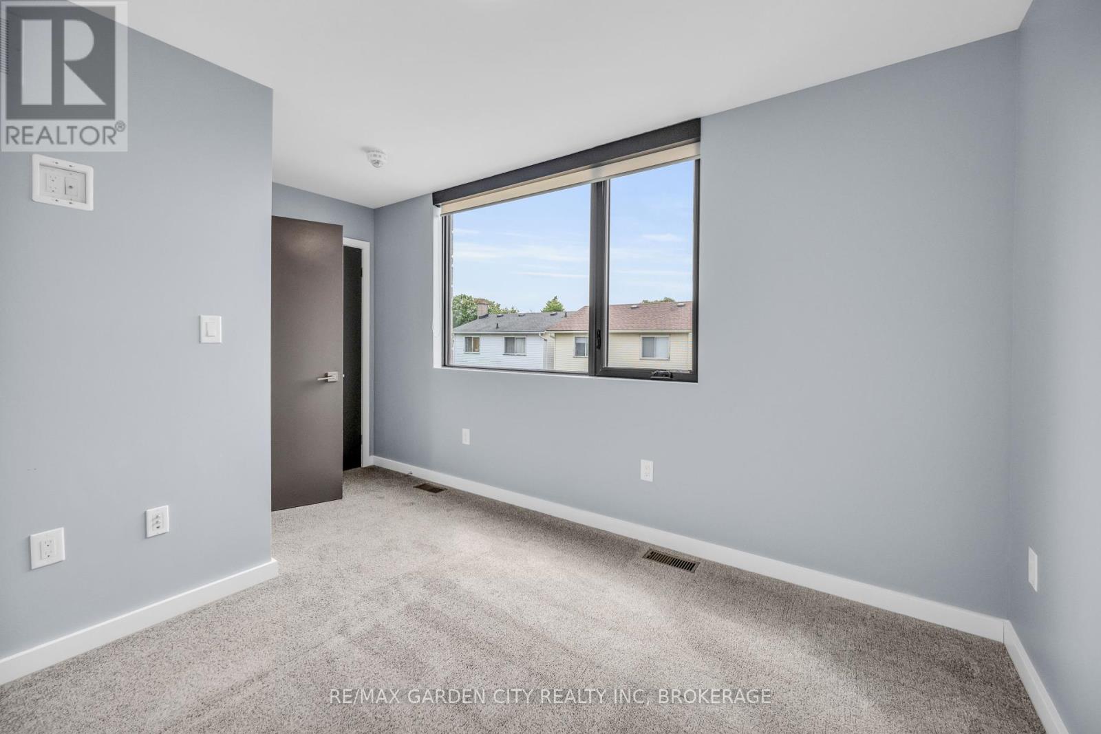 12 1/2 Beamer Court, Thorold, Ontario  L2V 0C9 - Photo 33 - X12363964