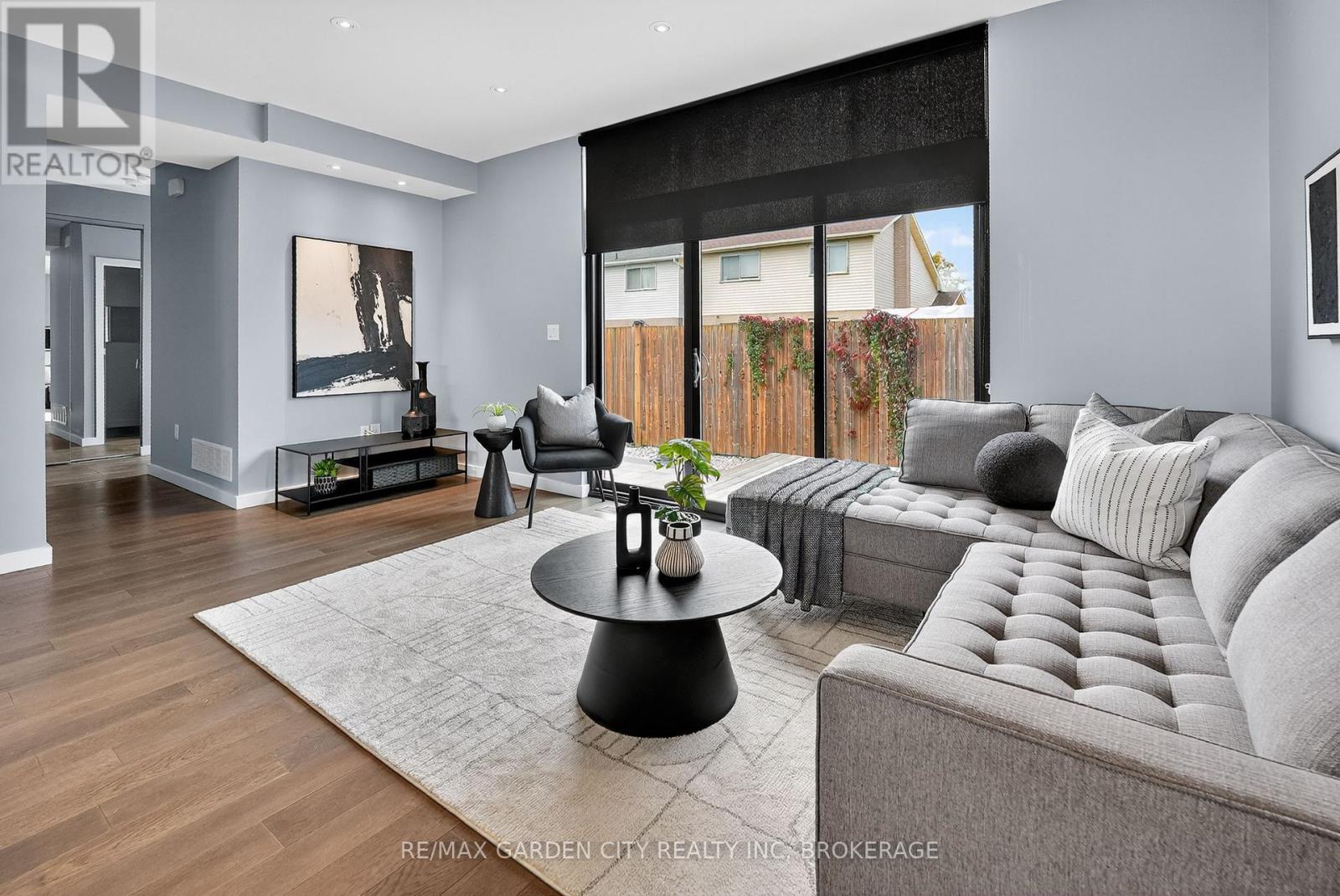 12 1/2 Beamer Court, Thorold, Ontario  L2V 0C9 - Photo 6 - X12363964