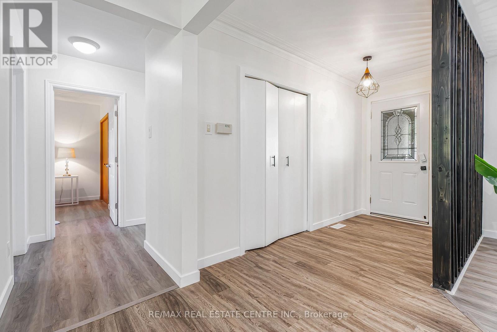 95 Ripplewood Crescent, Kitchener, Ontario  N2M 4R9 - Photo 7 - X12485788