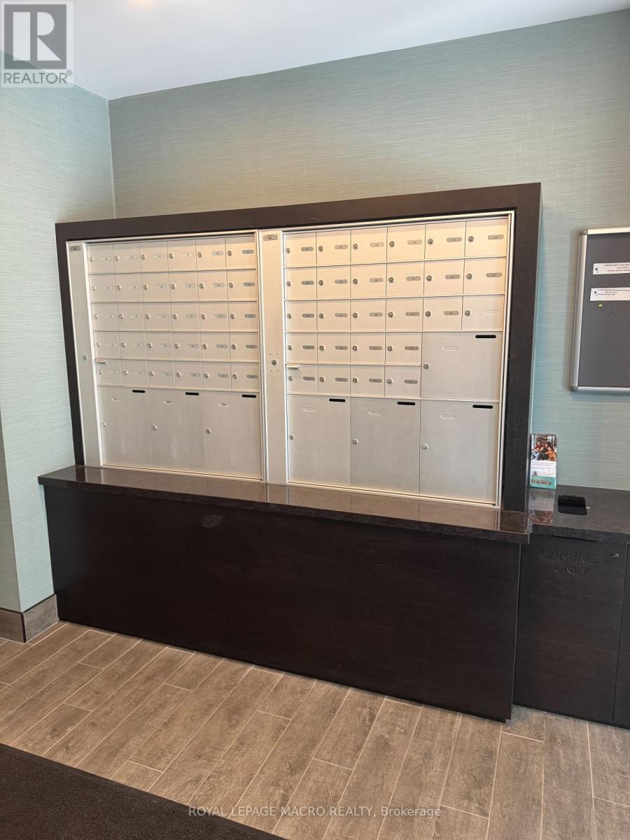 525 - 10 Mallard Trail, Hamilton, Ontario  L0B 2A7 - Photo 22 - X12485817