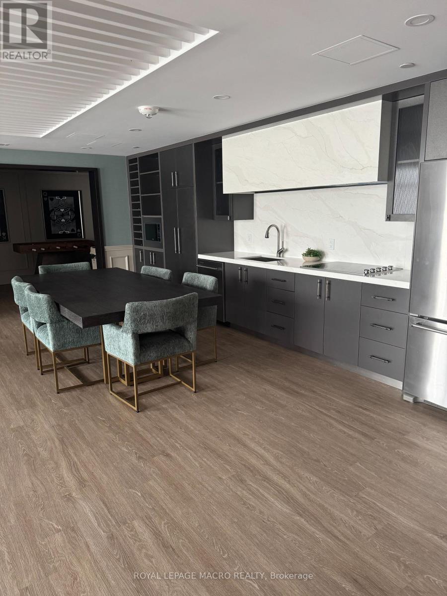 525 - 10 Mallard Trail, Hamilton, Ontario  L0B 2A7 - Photo 27 - X12485817