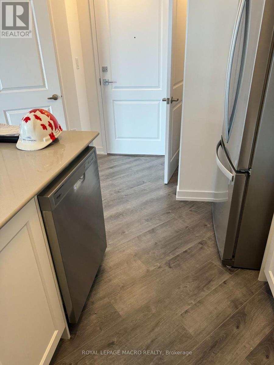 525 - 10 Mallard Trail, Hamilton, Ontario  L0B 2A7 - Photo 7 - X12485817