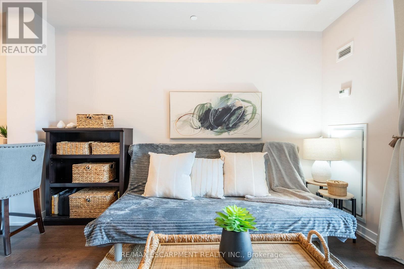 313 - 35 Southshore Crescent, Hamilton, Ontario  L8E 0J2 - Photo 13 - X12485823