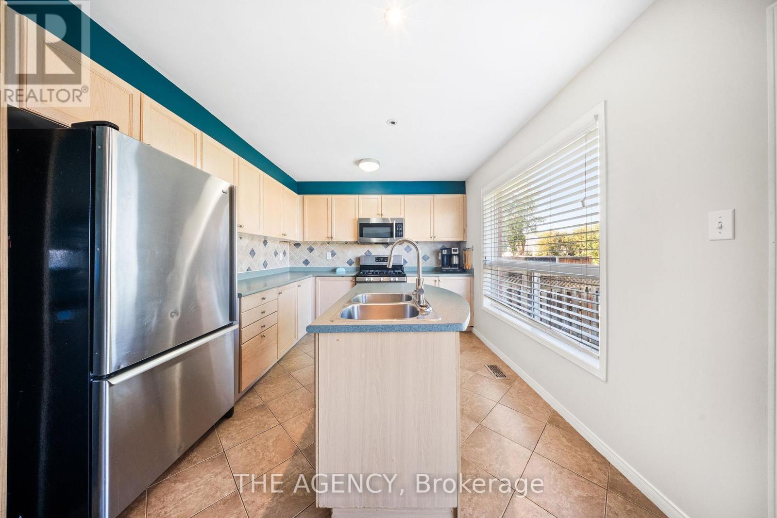 132 Blackburn Drive, Brantford, Ontario  N3T 6S2 - Photo 16 - X12485851