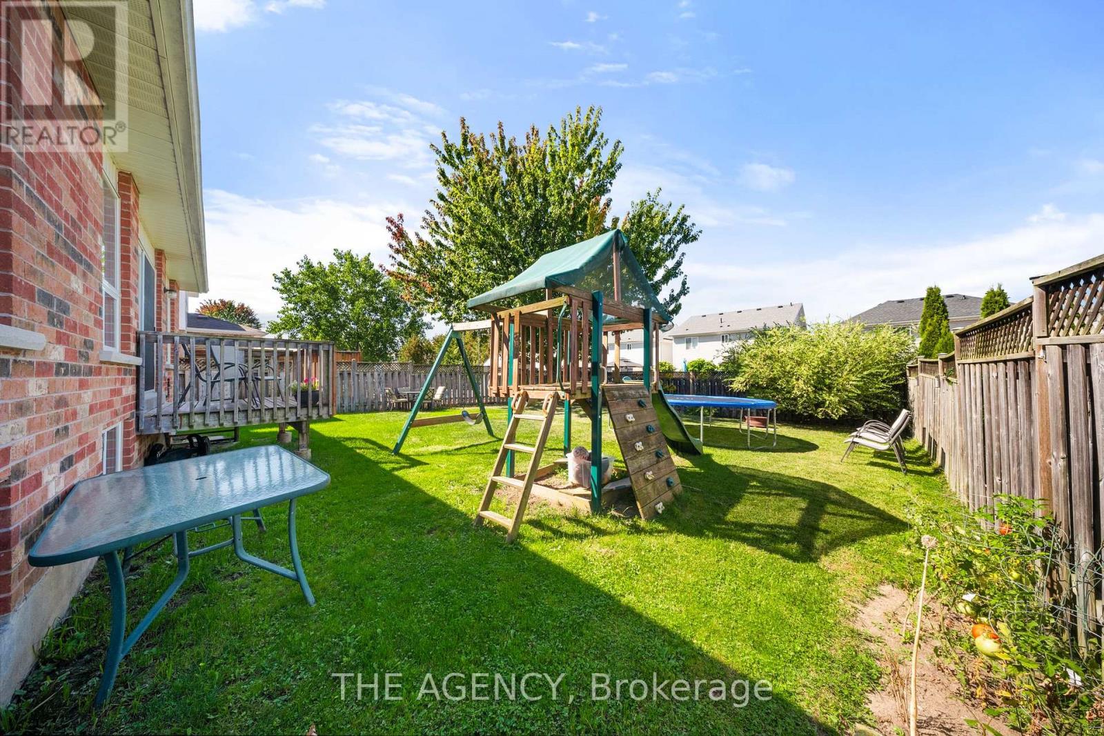 132 Blackburn Drive, Brantford, Ontario  N3T 6S2 - Photo 50 - X12485851