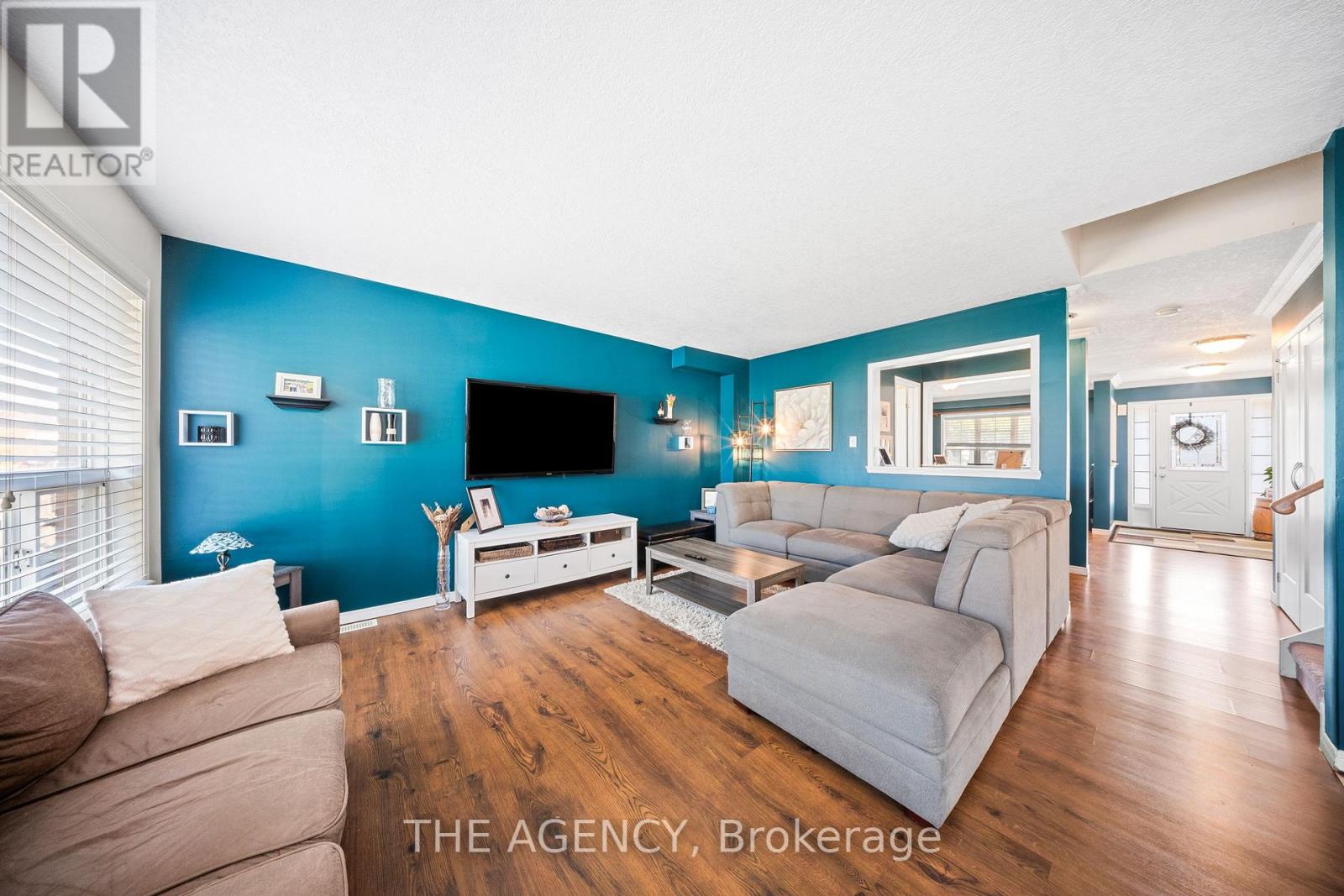 132 Blackburn Drive, Brantford, Ontario  N3T 6S2 - Photo 9 - X12485851