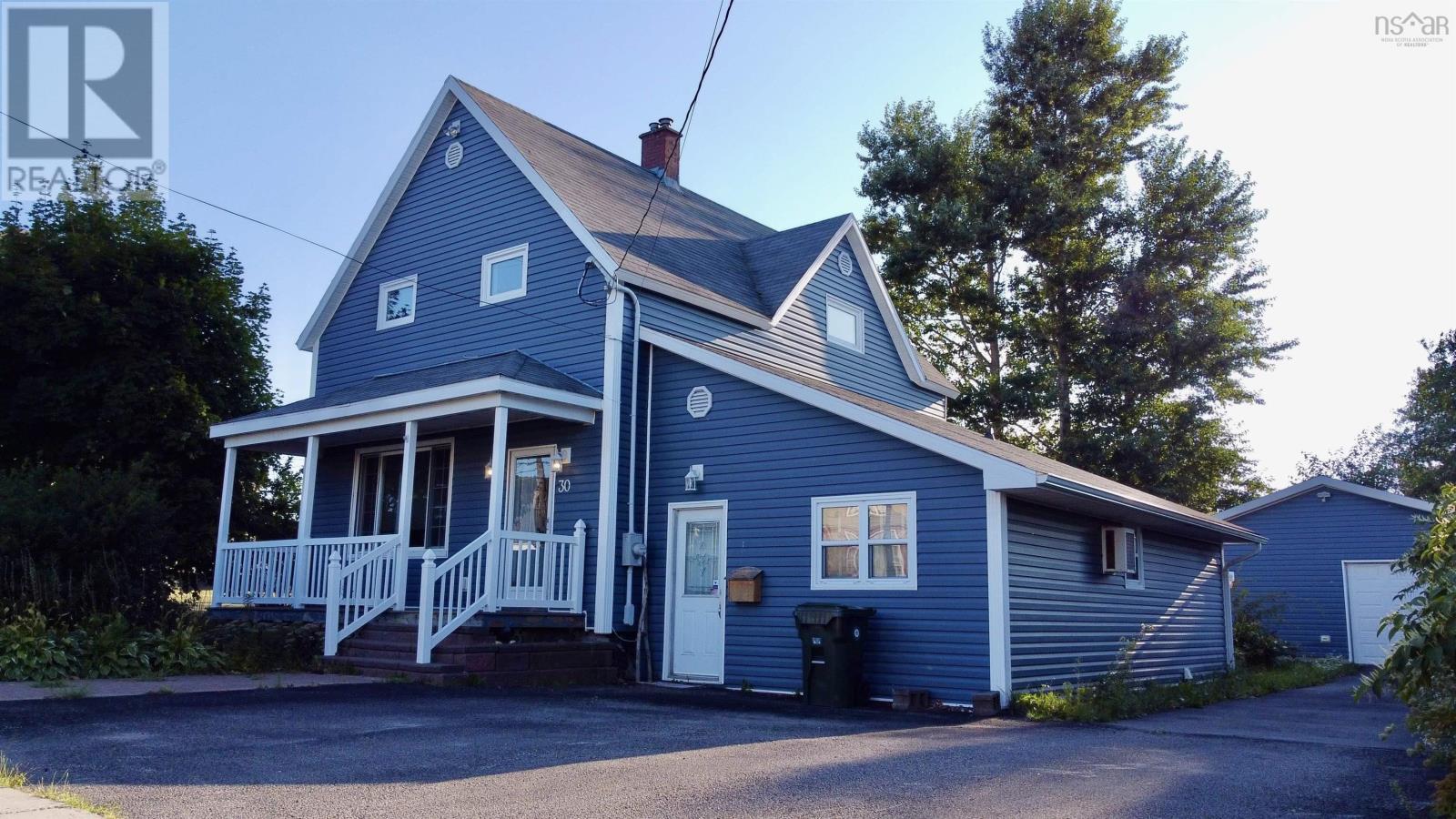 30 Fraser Avenue, Sydney Mines, Nova Scotia