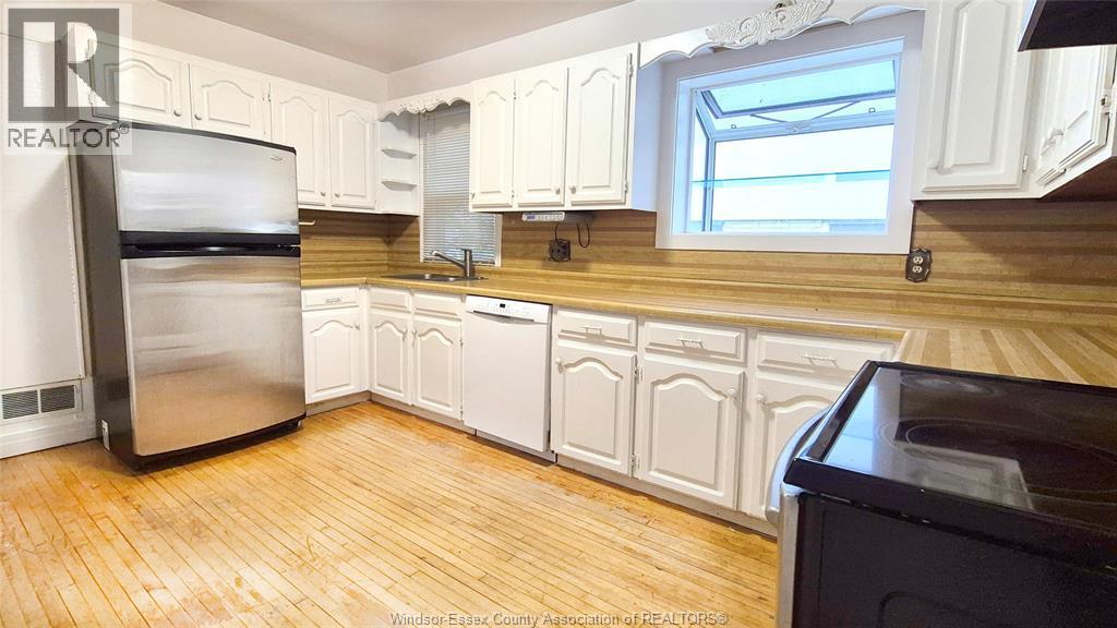 201 St. Rose Unit# Main, Windsor, Ontario  N8S 1X1 - Photo 12 - 25027340