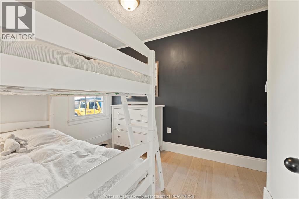 1942 Bernard, Windsor, Ontario  N8W 4R5 - Photo 15 - 25027373