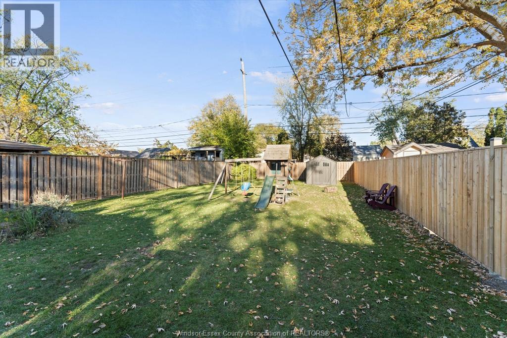 1942 Bernard, Windsor, Ontario  N8W 4R5 - Photo 21 - 25027373