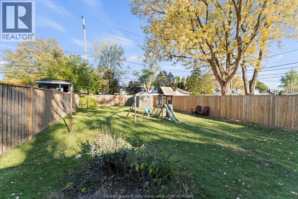 1942 Bernard, Windsor, Ontario  N8W 4R5 - Photo 20 - 25027373