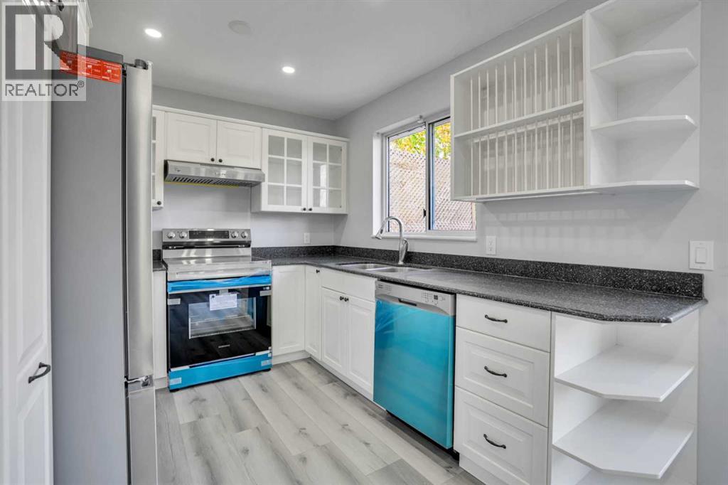 6058 Martingrove Road Ne, Calgary, Alberta  T3J 2N2 - Photo 4 - A2260647