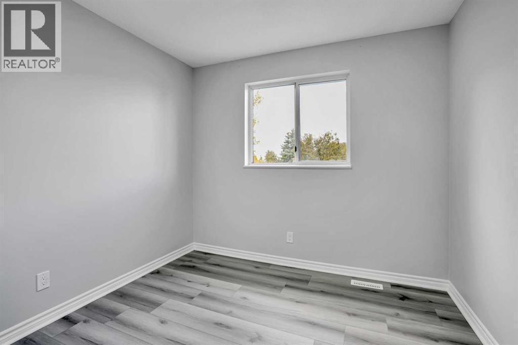 6058 Martingrove Road Ne, Calgary, Alberta  T3J 2N2 - Photo 16 - A2260647