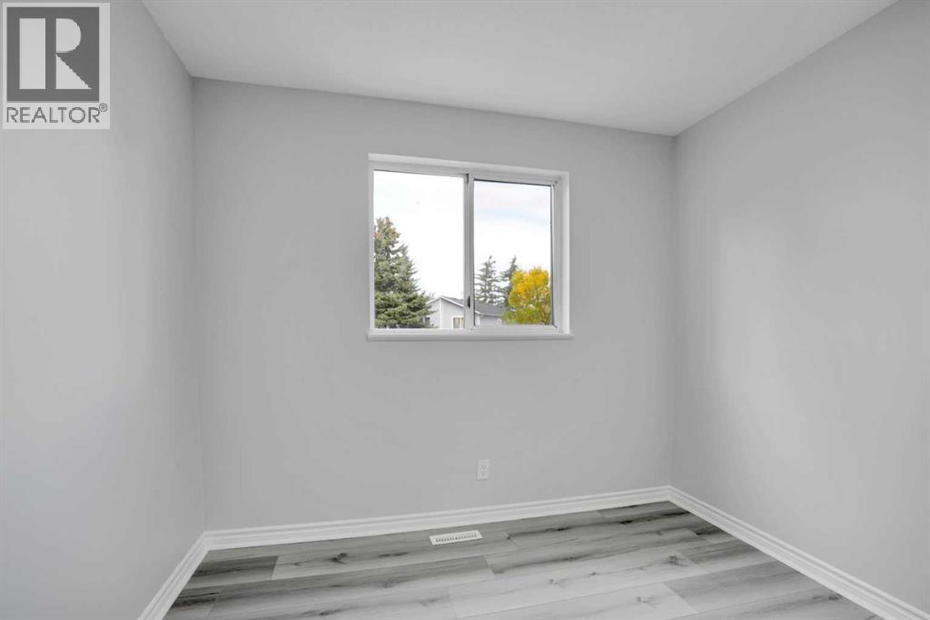 6058 Martingrove Road Ne, Calgary, Alberta  T3J 2N2 - Photo 20 - A2260647