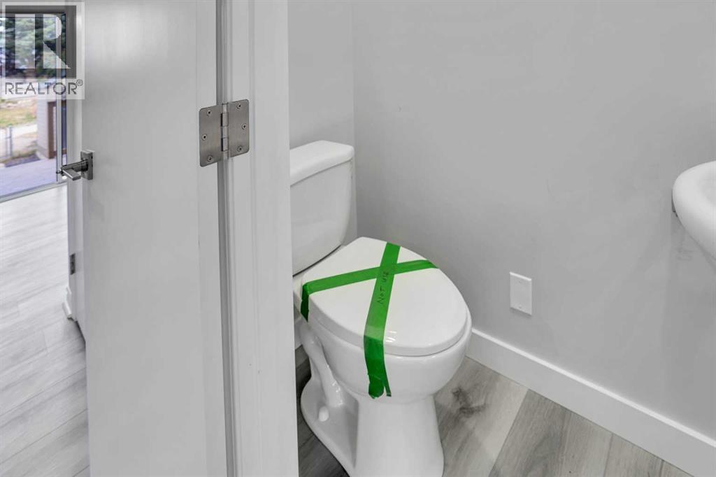 6058 Martingrove Road Ne, Calgary, Alberta  T3J 2N2 - Photo 8 - A2260647