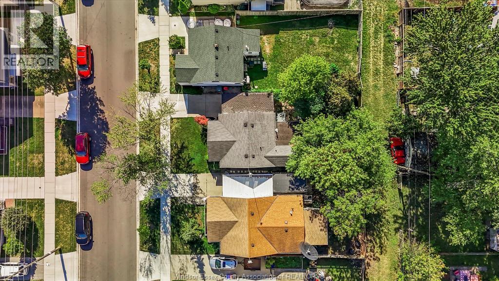 2369 Wellesley, Windsor, Ontario  N8W 2G3 - Photo 27 - 25027379