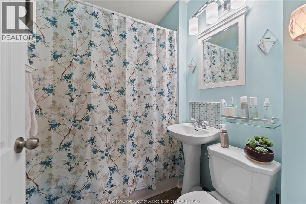 2369 Wellesley, Windsor, Ontario  N8W 2G3 - Photo 20 - 25027379