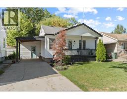 2369 Wellesley, Windsor, Ontario