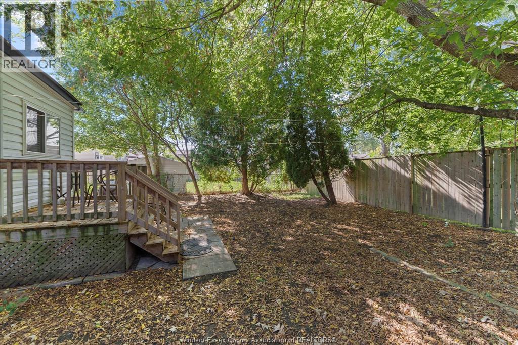 2369 Wellesley, Windsor, Ontario  N8W 2G3 - Photo 22 - 25027379