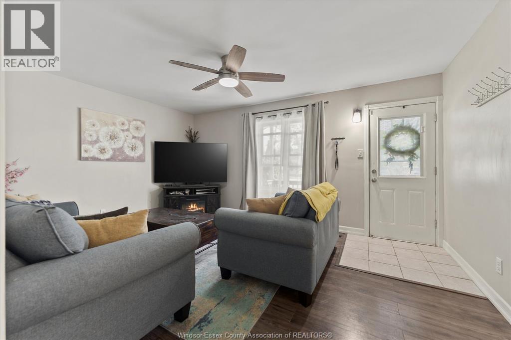 2369 Wellesley, Windsor, Ontario  N8W 2G3 - Photo 6 - 25027379