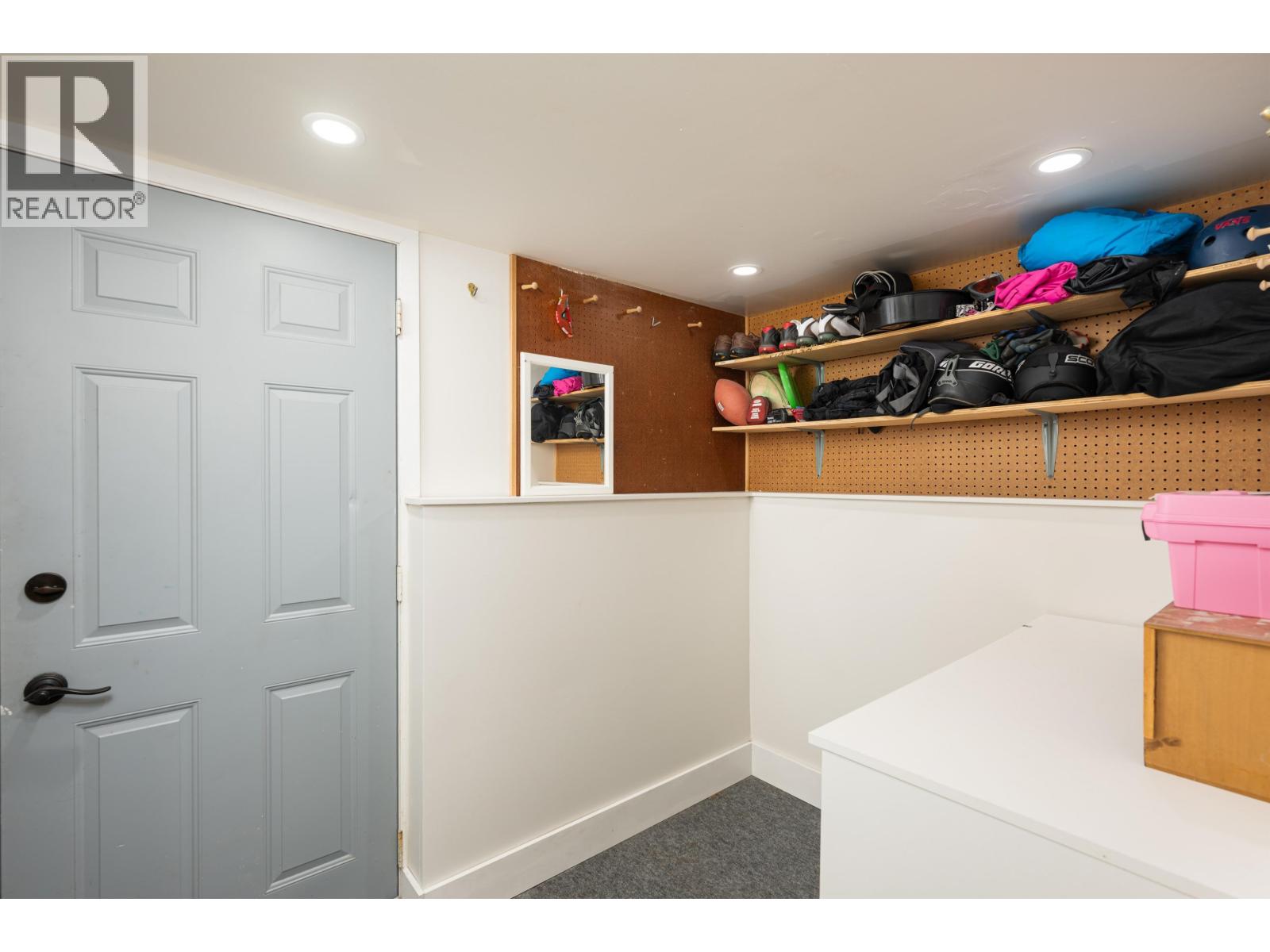 3658 Loraine Avenue, North Vancouver, British Columbia  V7R 4B8 - Photo 28 - R3050401