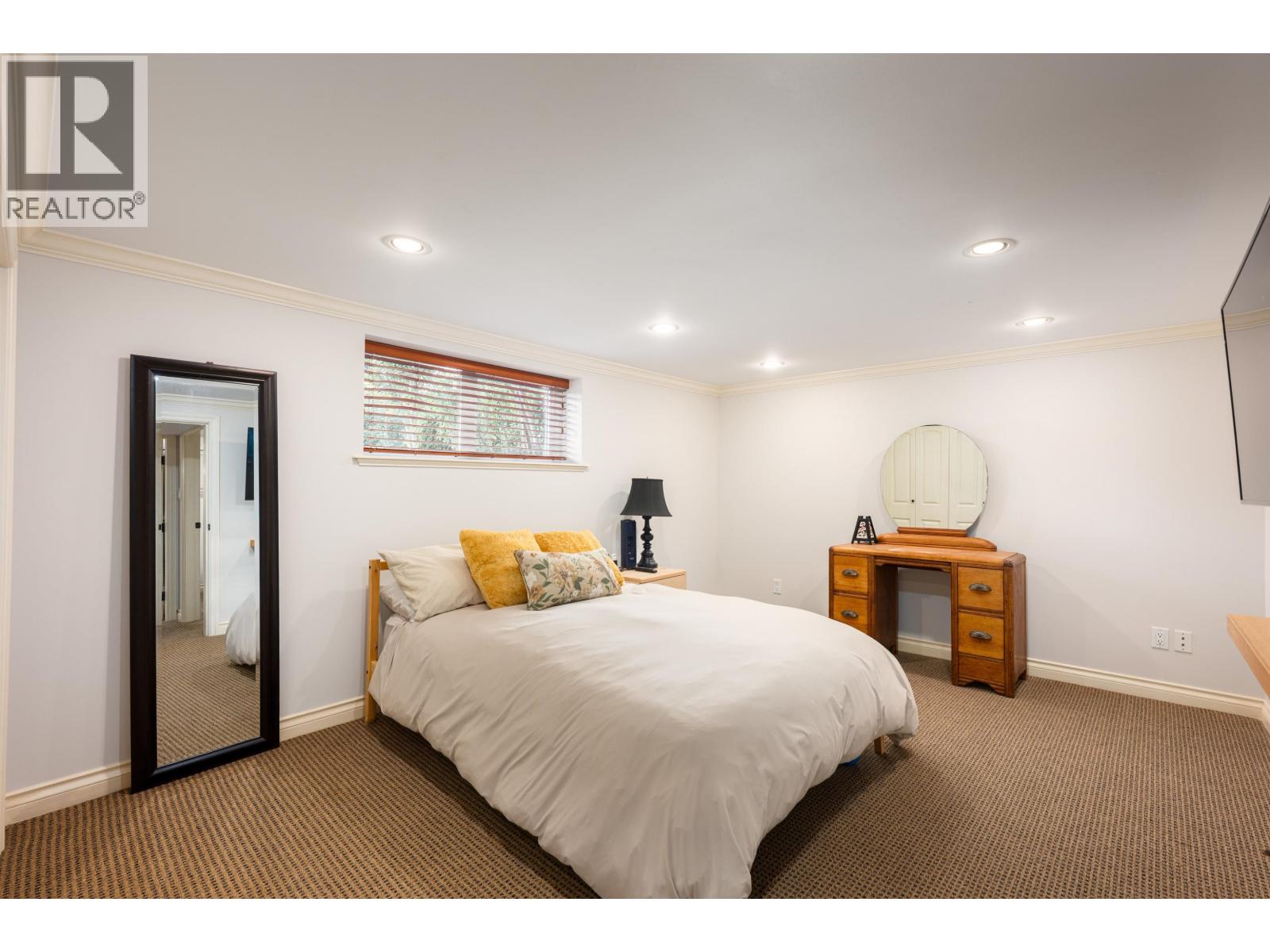 3658 Loraine Avenue, North Vancouver, British Columbia  V7R 4B8 - Photo 23 - R3050401