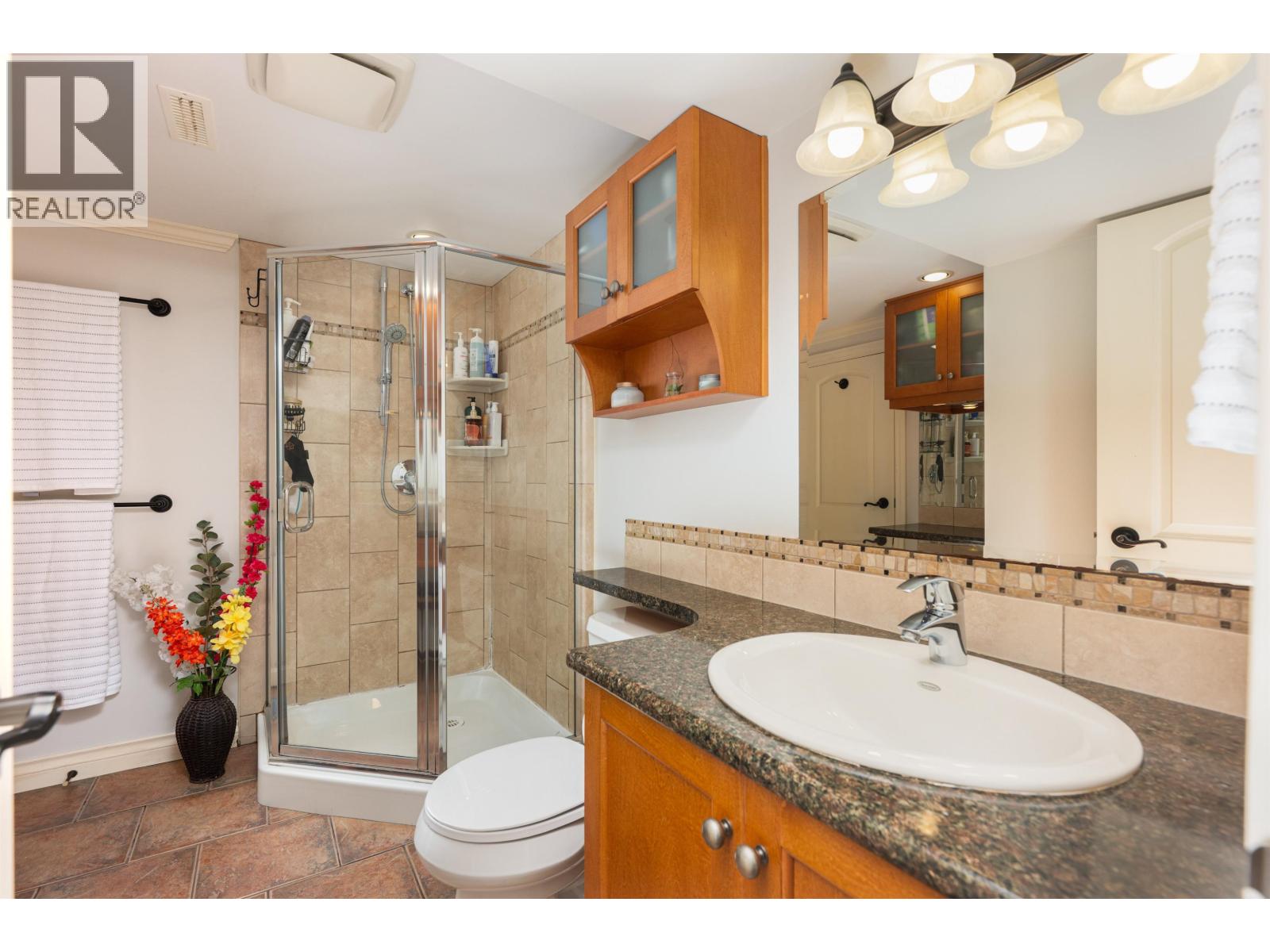 3658 Loraine Avenue, North Vancouver, British Columbia  V7R 4B8 - Photo 27 - R3050401