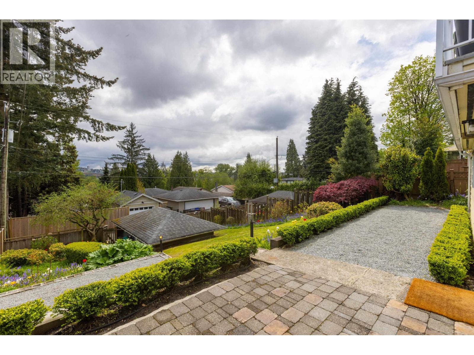 1231 Cloverley Street, North Vancouver, British Columbia  V7L 1N7 - Photo 28 - R3058441