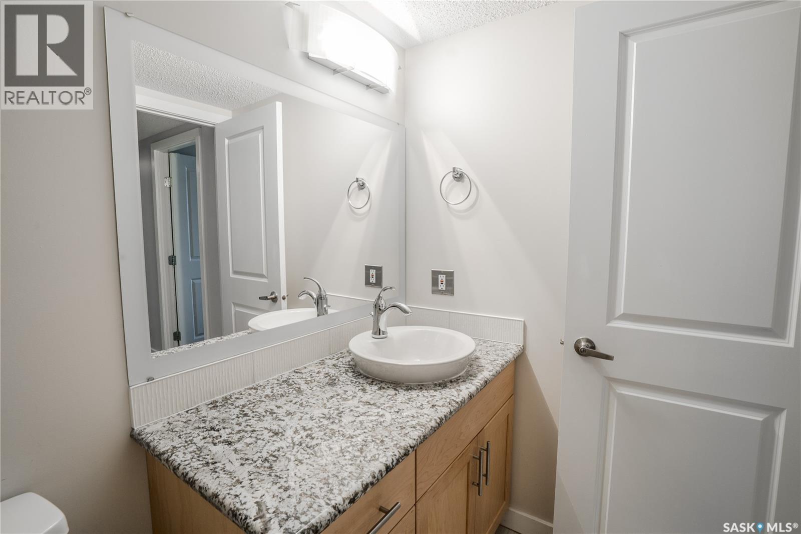 704 320 5th Avenue N, Saskatoon, Saskatchewan  S7K 2P5 - Photo 11 - SK021886