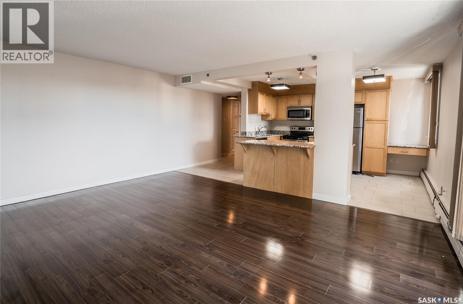 704 320 5th Avenue N, Saskatoon, Saskatchewan  S7K 2P5 - Photo 4 - SK021886