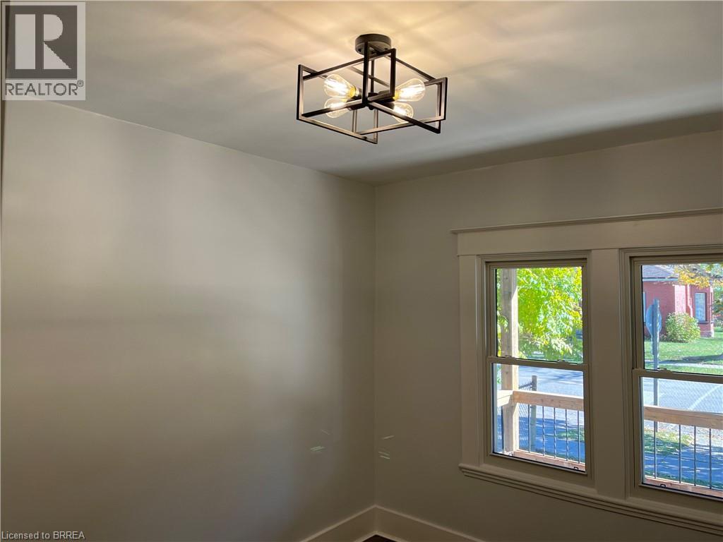 71 Sherwood Drive, Brantford, Ontario  N3T 1N3 - Photo 13 - 40782480