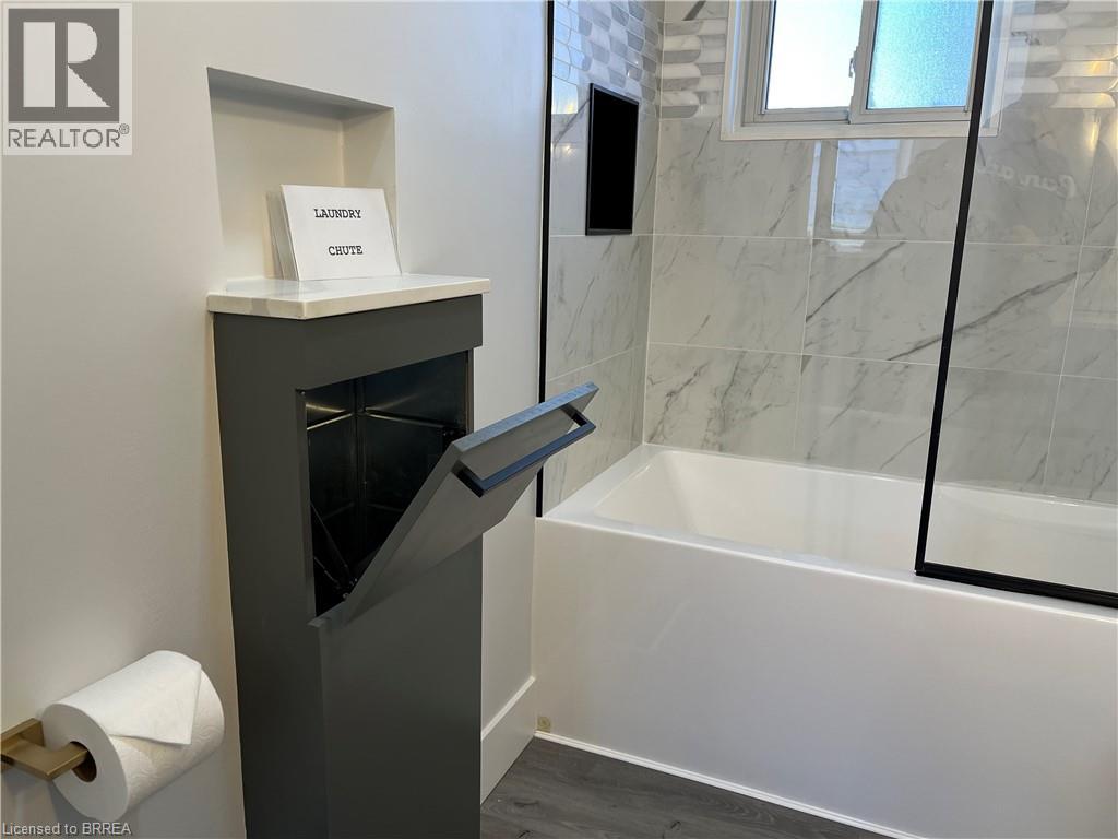 71 Sherwood Drive, Brantford, Ontario  N3T 1N3 - Photo 19 - 40782480