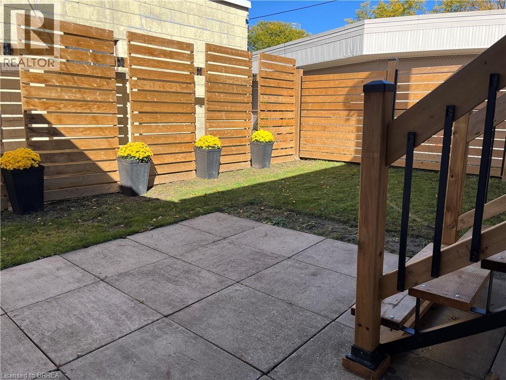 71 Sherwood Drive, Brantford, Ontario  N3T 1N3 - Photo 41 - 40782480