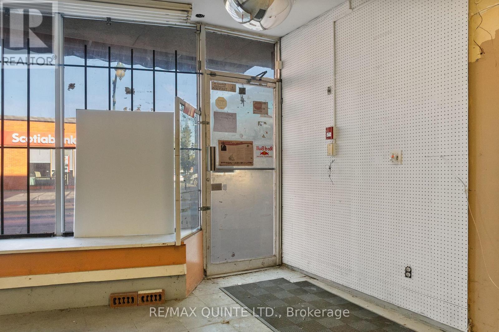 71 Dundas Street W, Quinte West, Ontario K8V 3P4 - Photo 3 - X11901253