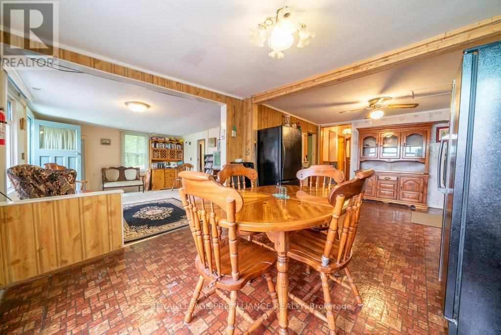 1087c Hills Lake Road, North Frontenac, Ontario  K0H 2M0 - Photo 13 - X12327900