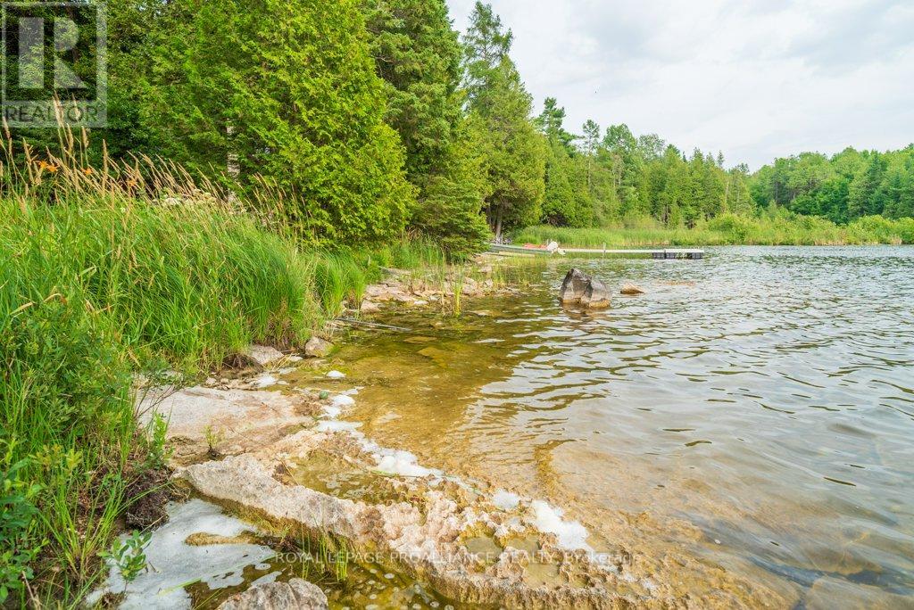 1087c Hills Lake Road, North Frontenac, Ontario  K0H 2M0 - Photo 30 - X12327900