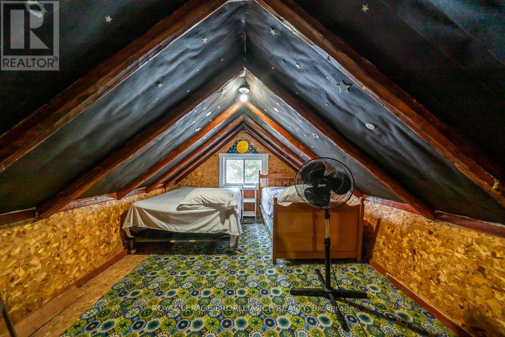 1087c Hills Lake Road, North Frontenac, Ontario  K0H 2M0 - Photo 25 - X12327900