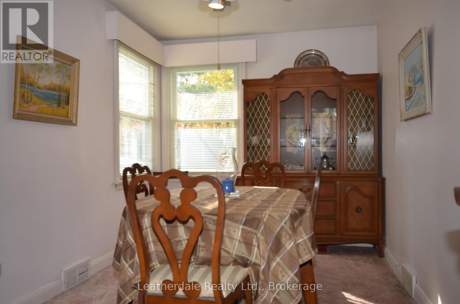 205 West Street N, Orillia, Ontario  L3V 5C7 - Photo 16 - S12486013