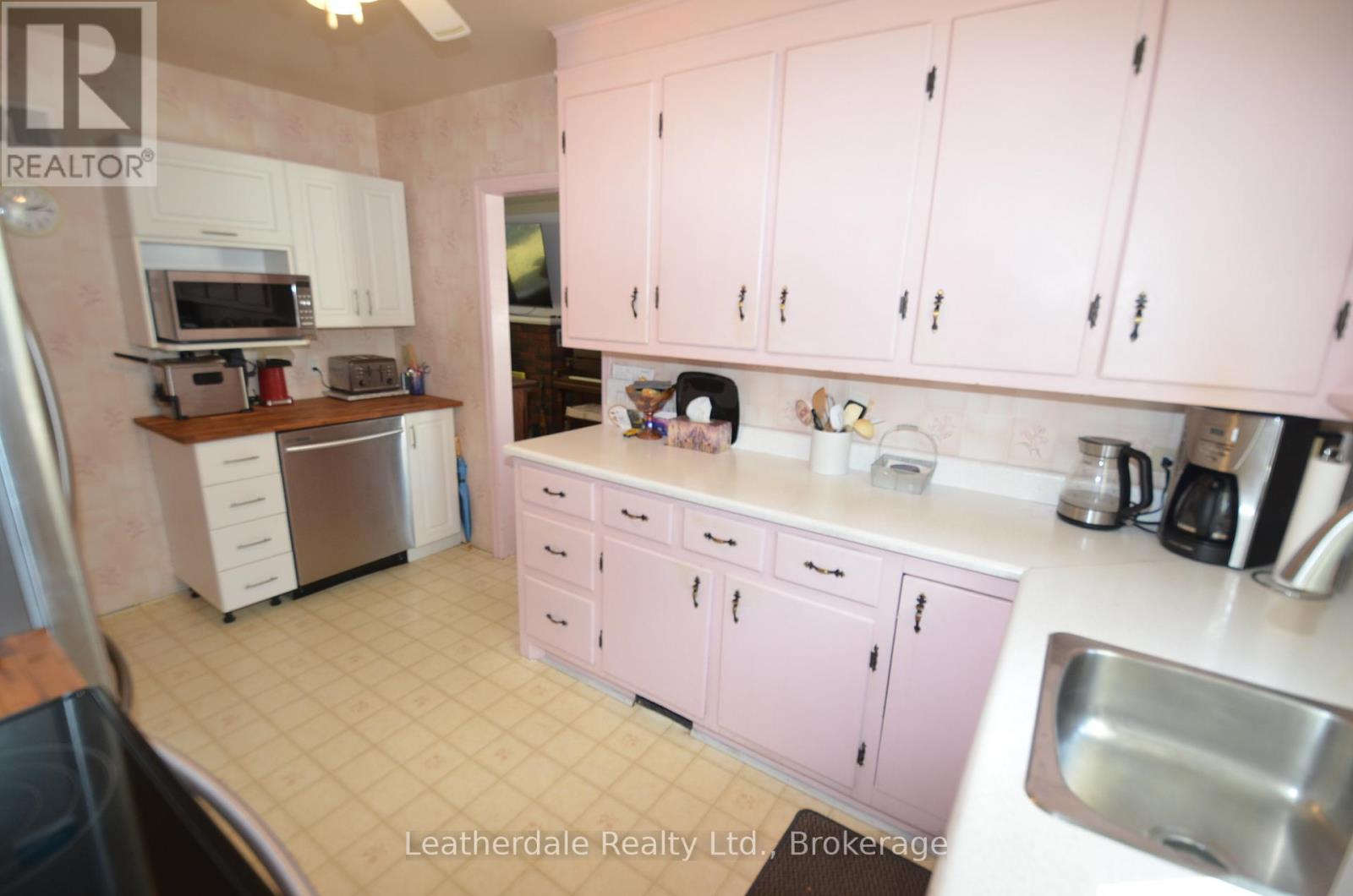 205 West Street N, Orillia, Ontario  L3V 5C7 - Photo 21 - S12486013