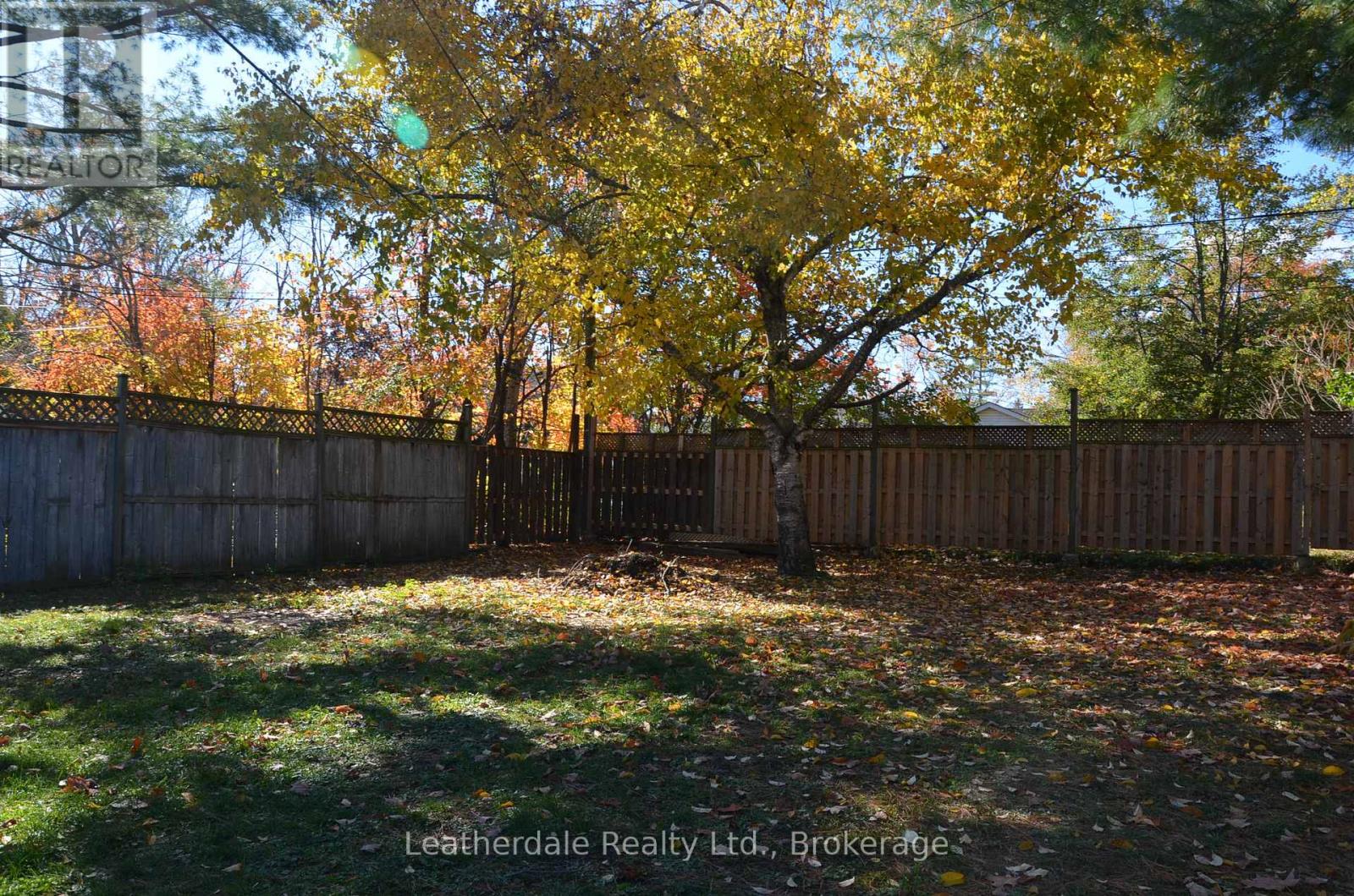 205 West Street N, Orillia, Ontario  L3V 5C7 - Photo 4 - S12486013