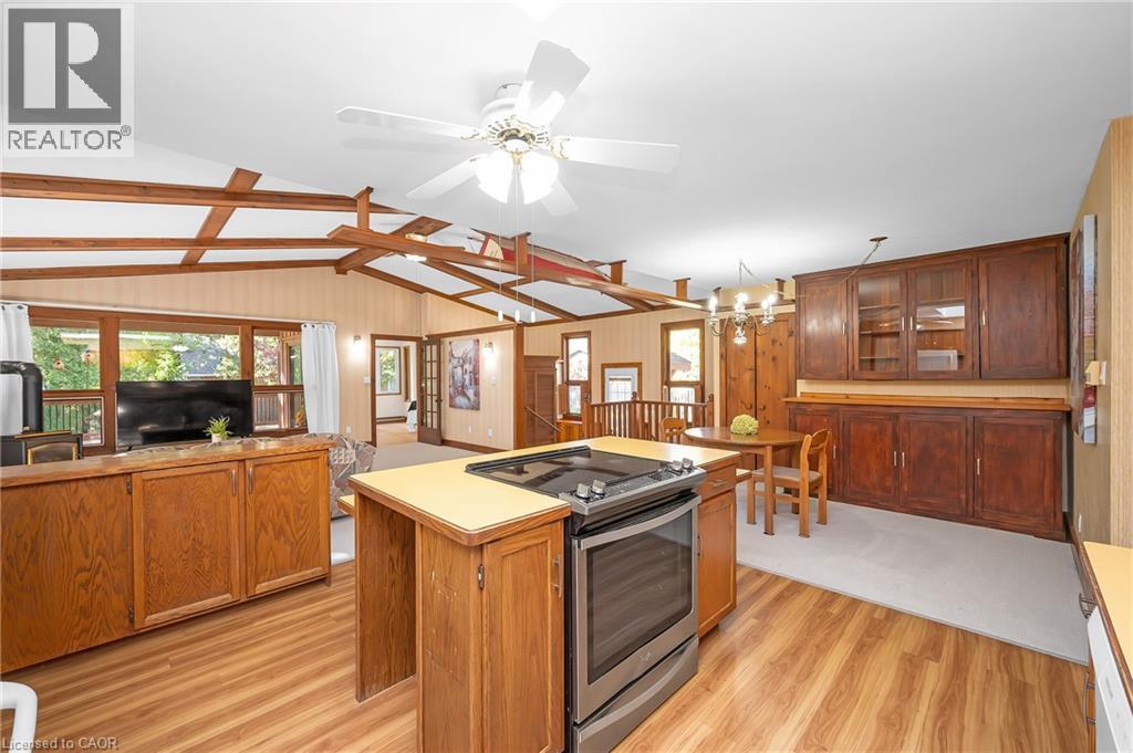 Photo 16 at 32 Park Road S, Brantford Photo 16 at 32 Park Road S, Brantford