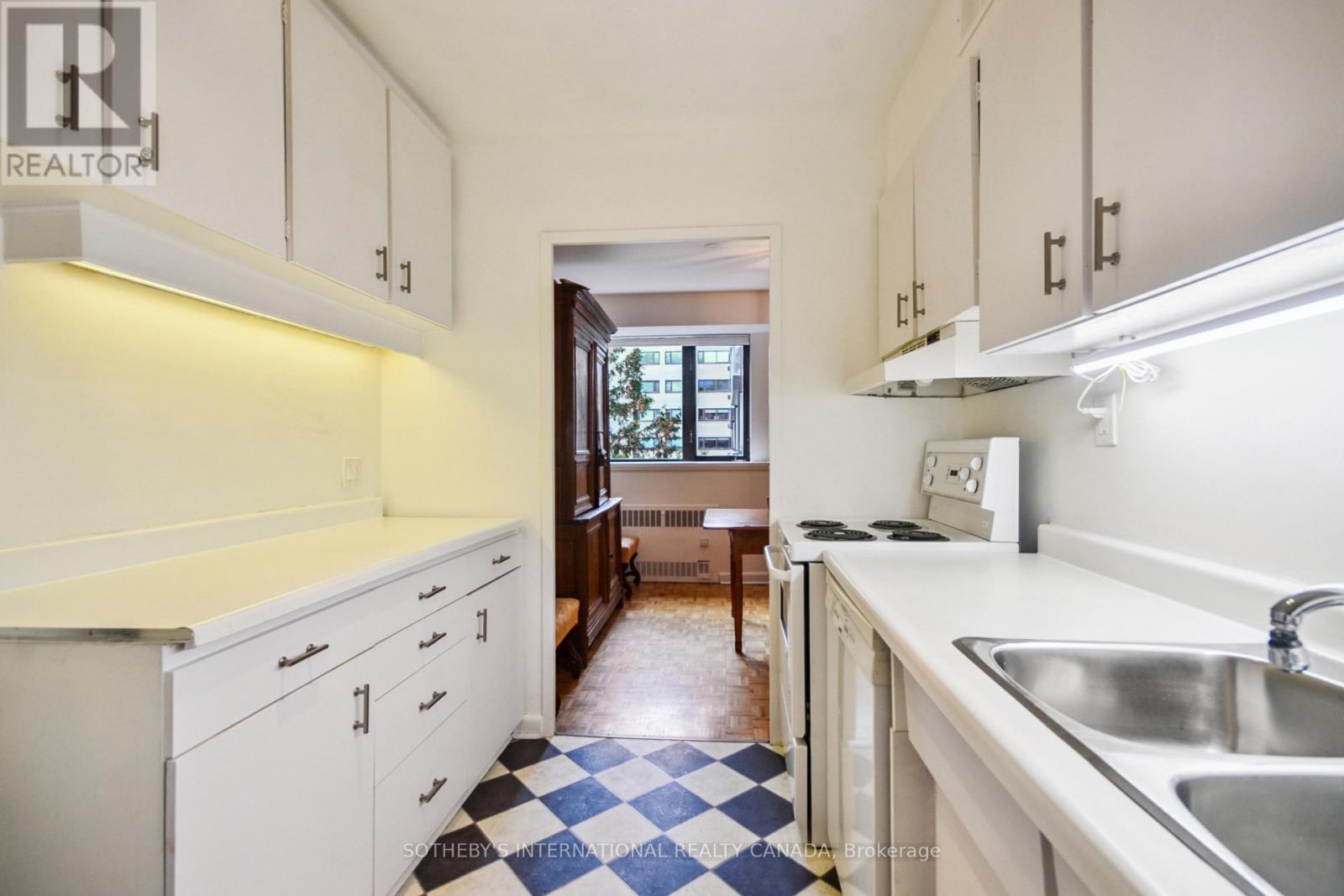 512 - 120 Rosedale Valley Road, Toronto, Ontario  M4W 1P8 - Photo 11 - C12485881