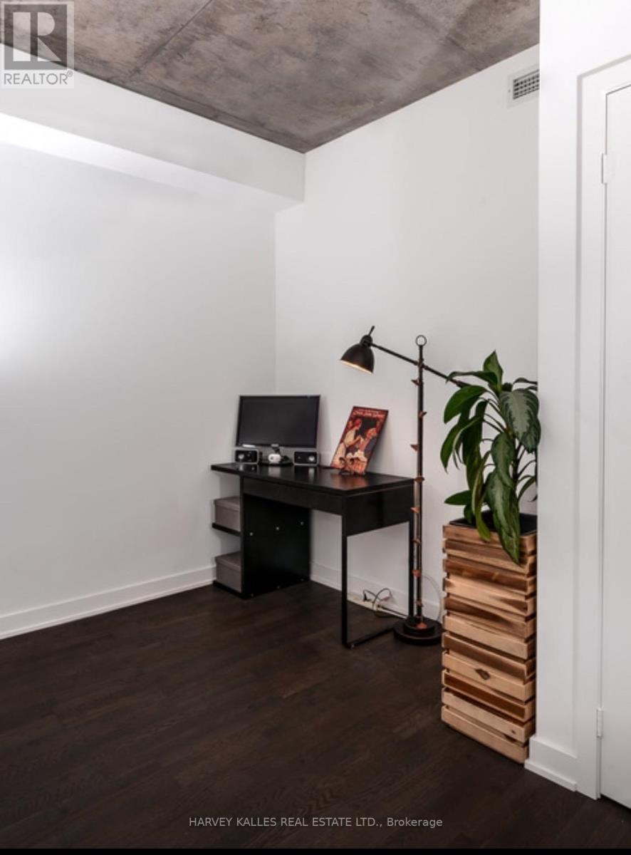 217 - 109 Ossington Avenue, Toronto, Ontario  M6J 0G1 - Photo 8 - C12485942