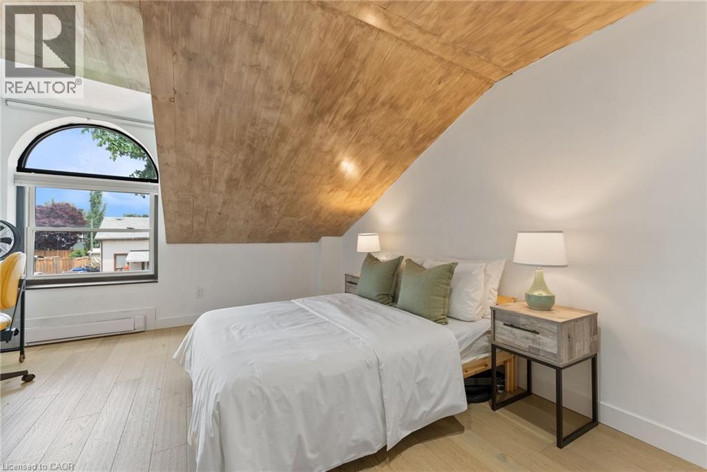 23 Macaulay Street W Unit# 2, Hamilton, Ontario  L8L 1E6 - Photo 18 - 40769972