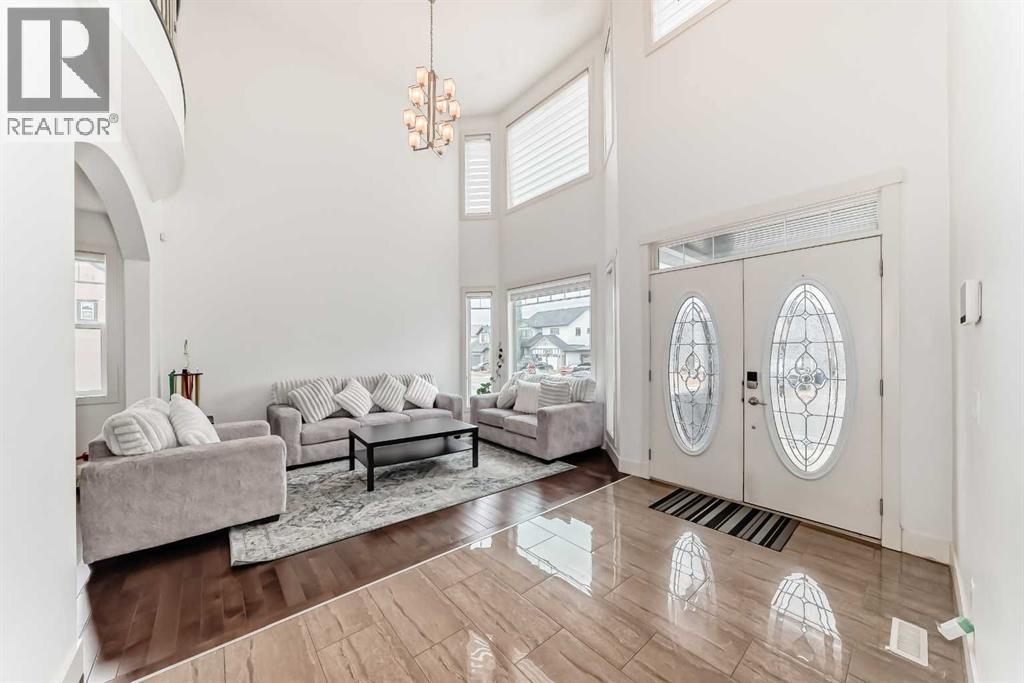 388 Kinniburgh Boulevard, Chestermere, Alberta  T1X 0N3 - Photo 3 - A2265735